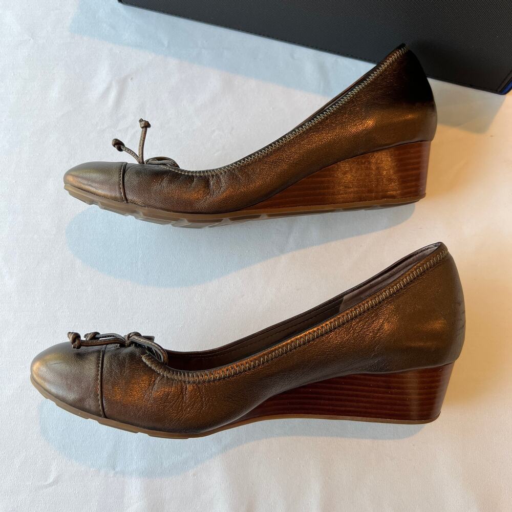 Cole Haan Nike Air Tali Closed Toe Wedge Shoes Copper | Women's size 8 - Picture 6 of 13